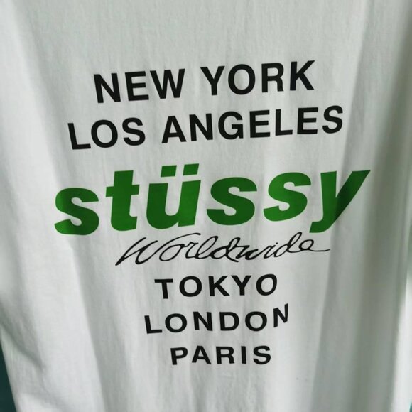 Stussy Men's T-Shirt - Picture 3 of 4